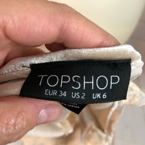 Topshop Antique Lace Velvet Crop Top Bralette - Picture 4 of 11